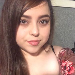 Meet your Posher, Erika